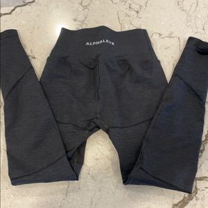 Alphalete IG revival legging